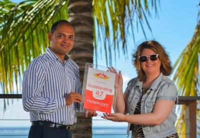 Hotel.com Award with Ashish Modak - Resort's General Manager