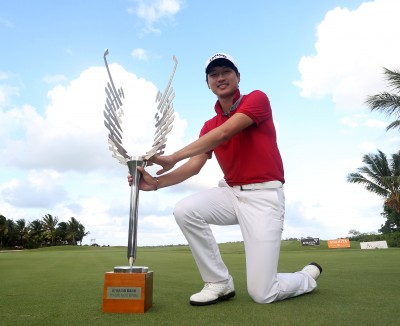 BEAU CHAMP, MAURITIUS - MAY 15: Jeunghun Wang during day 4 of the 2016 AfrAsia Bank Mauritius Open at Four Seasons Golf Club on May 15, 2016 in Beau Champ, Mauritius. EDITOR'S NOTE: For free editorial use. Not available for sale. No commercial usage. (Photo by Carl Fourie/Sunshine Tour/Gallo Images)