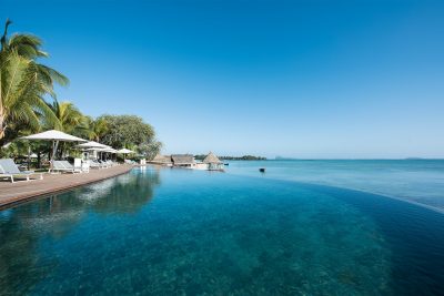 veranda-paul-et-virginie-infinity-pool