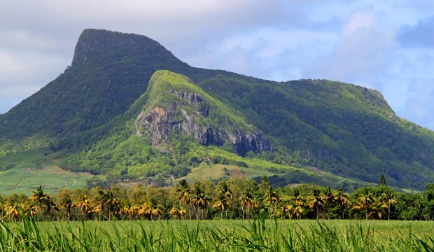 Cinq Montagnes Incontournables De Maurice Travel Iles